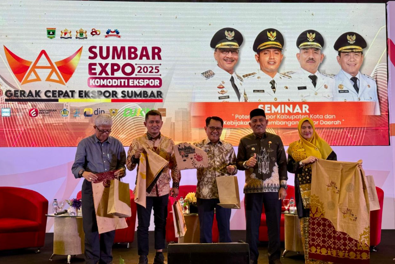 Bupati Solok Jon Firman Pandu Jadi Narasumber pada Seminar Sumbar Ekspo 2025, Angkat Tema Komoditi Ekspor
